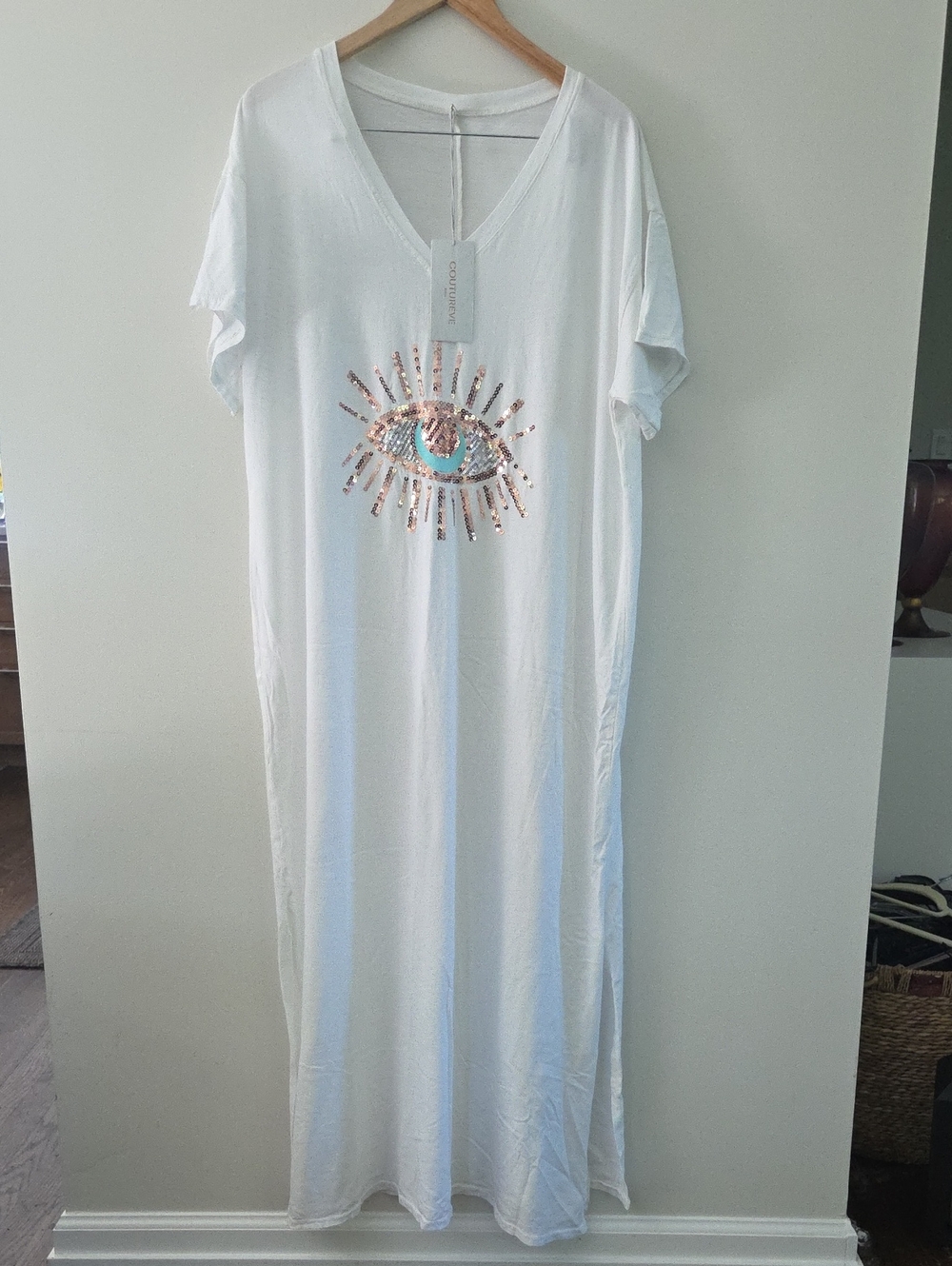NWT Long White Cotton Short Sleeve T-shirt Dress W/ Sequin Eye V-Neck & Slits